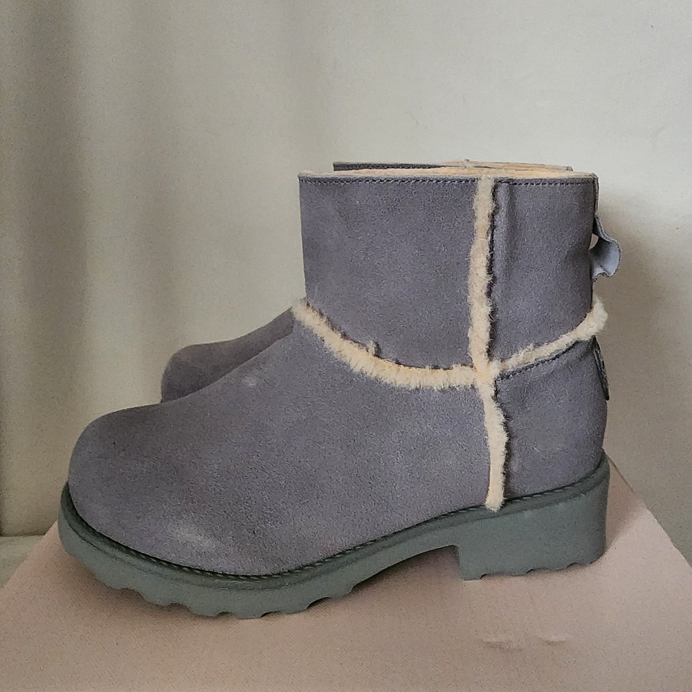 Bearpaw Adalee Faux Fur Suede Boot with Rain Stain Repellant New 7